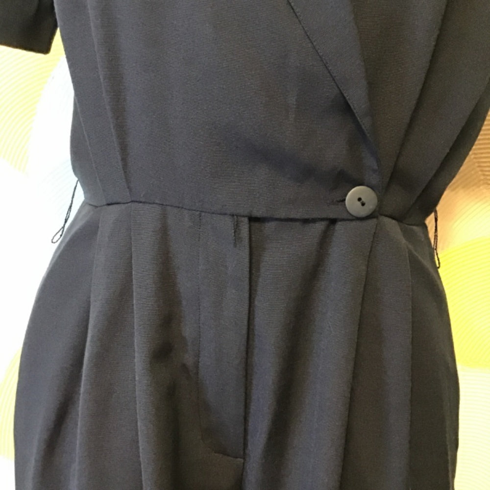 J.S.J petites shorts dress size 5/6