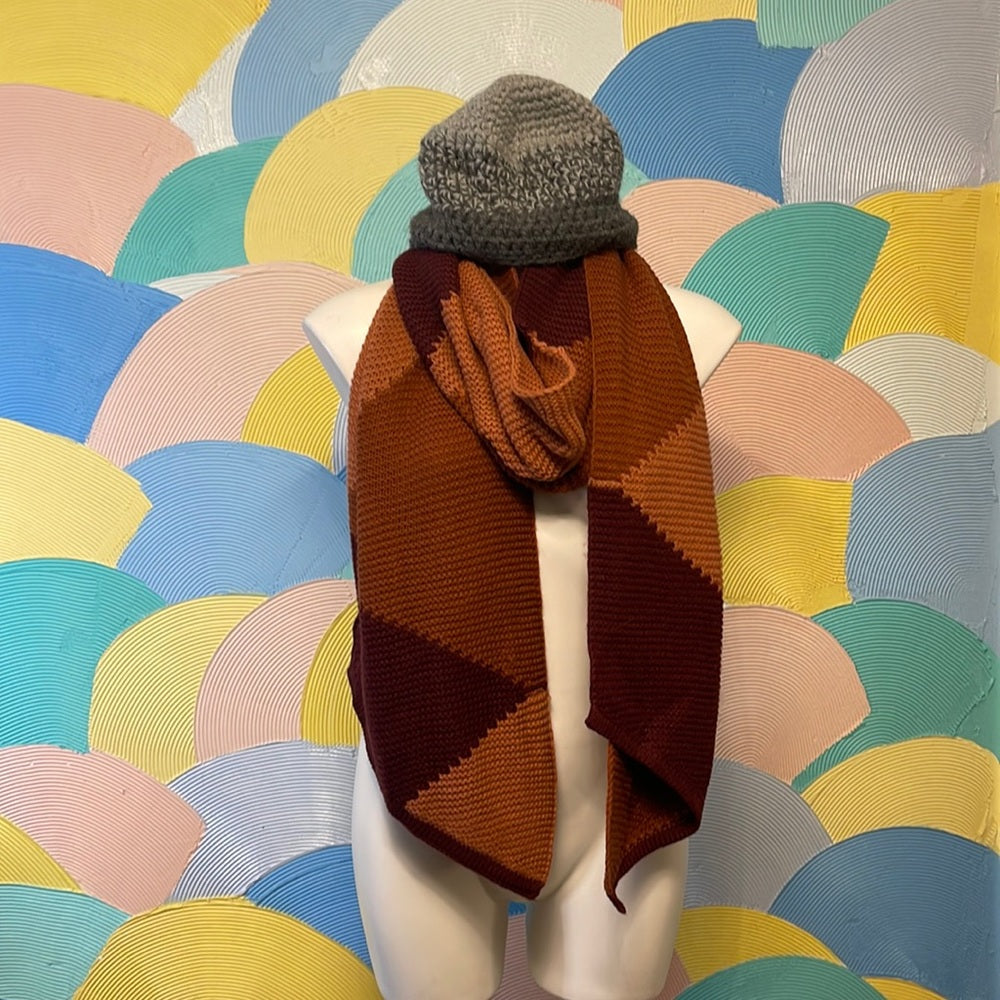 Vince Camuto scarf One size + handmade hat