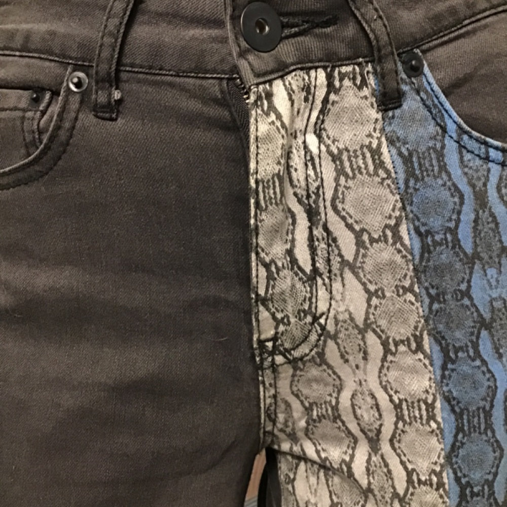 Aeropostale pretty little liars denim pants size 4