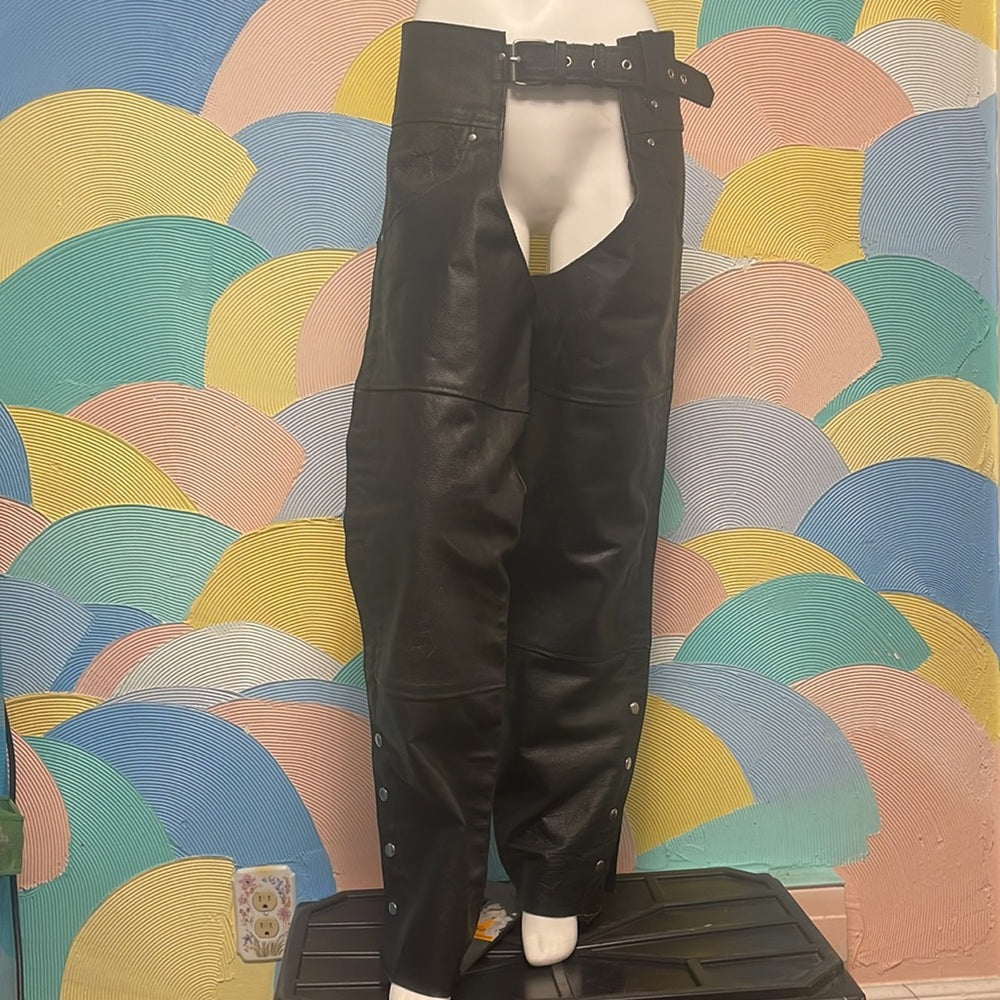 Genuine Leather Alpha assless chaps Sz 30