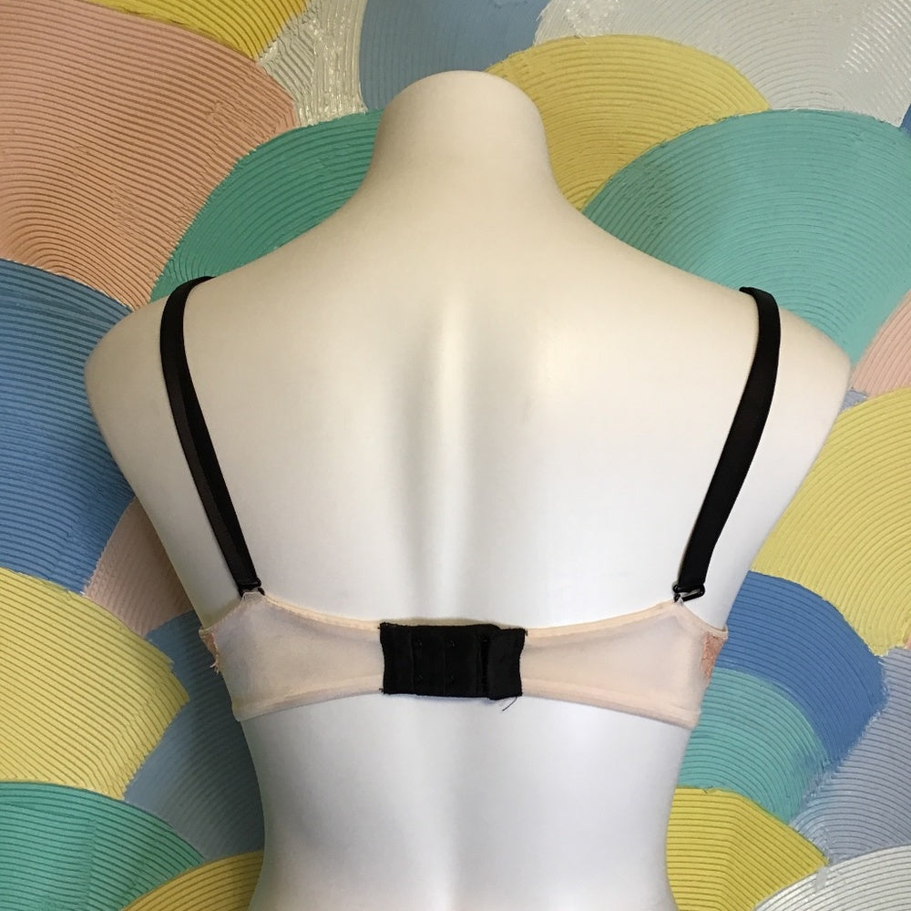 Victoria’s Secret Sexy Lacy Pink PushUp Bra 34D