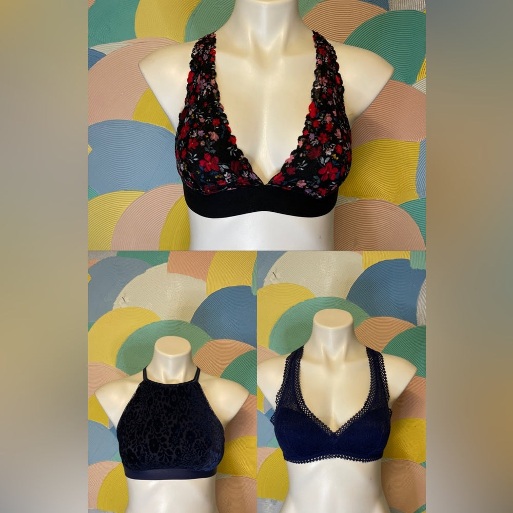 Victoria secret, Pink , Aerie bras bundle deal