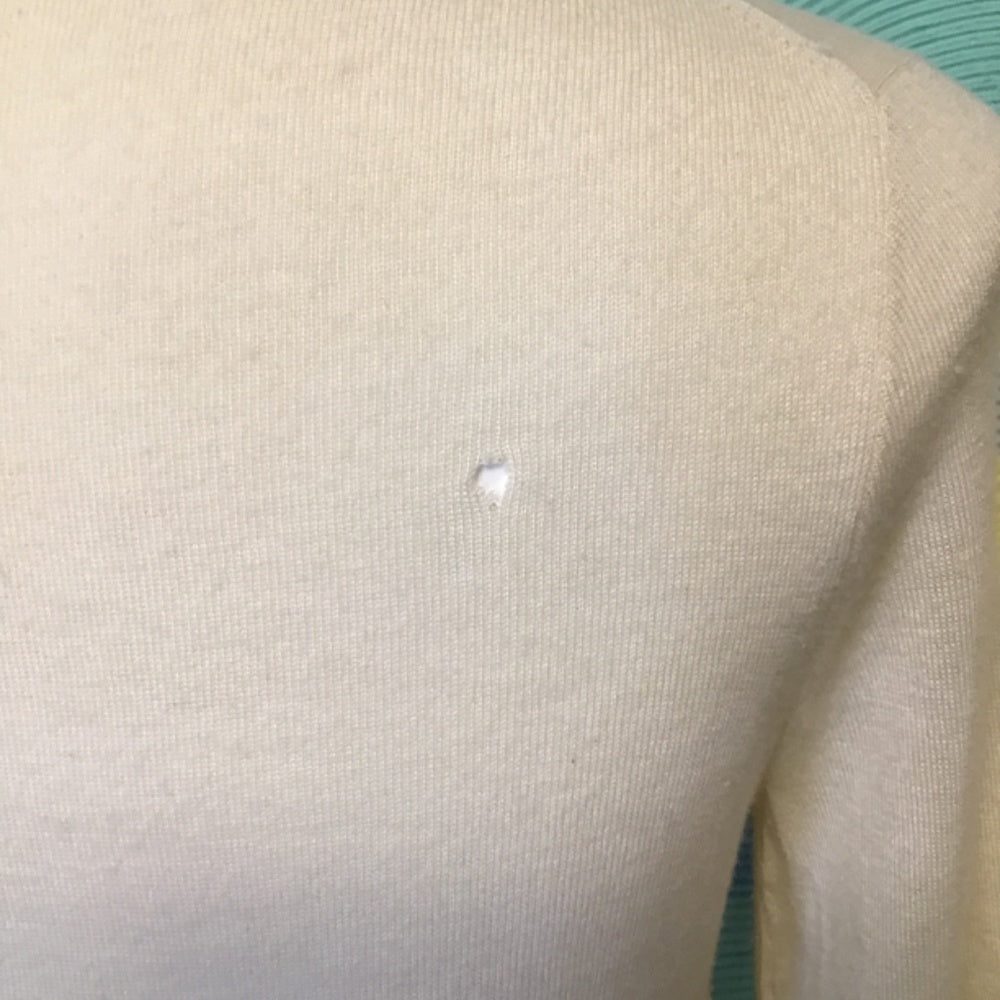 J. Crew cream cashmere sweater Sz M