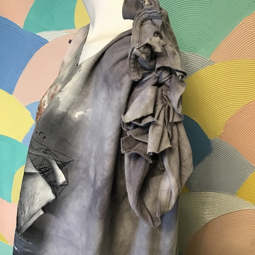 The Mountain cat themed hand cut and tied graphic tee Sz 3XL