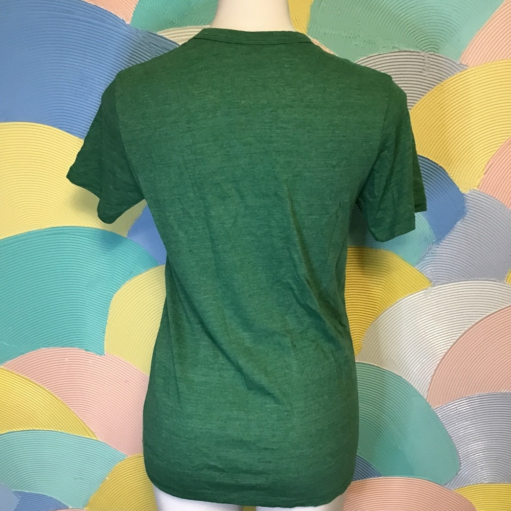 Alternative earth Casual Yale Ale Green Graphic Tee szS