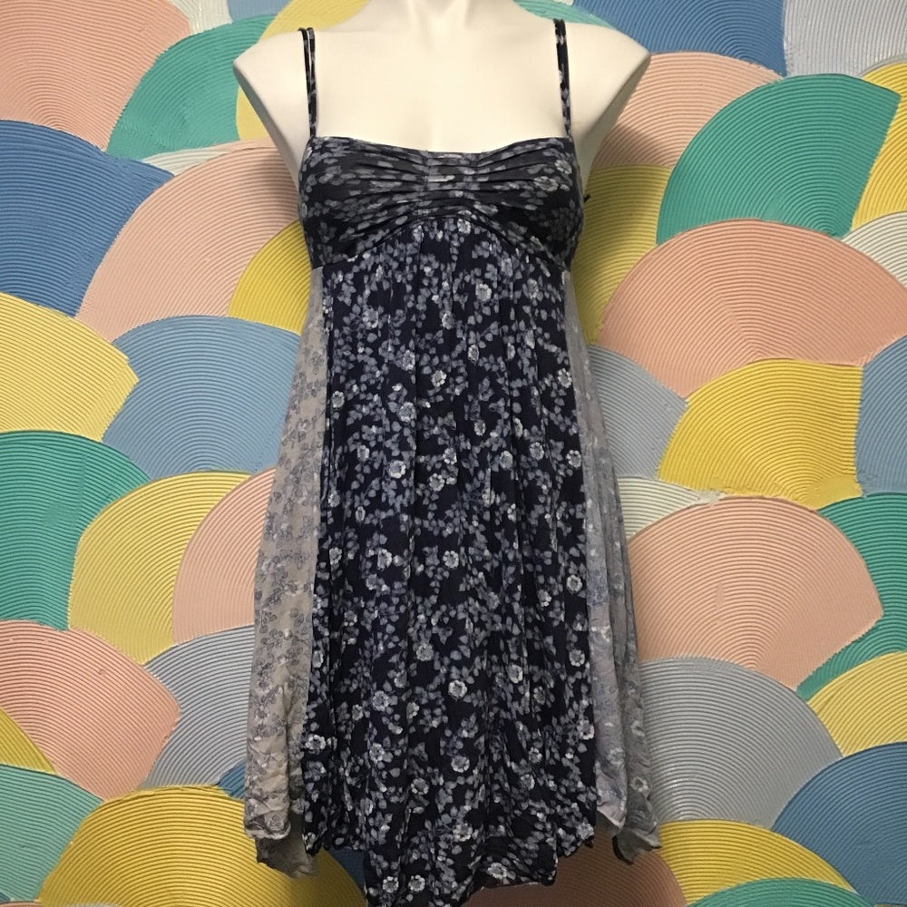 American Eagle outfitters dress size Xs two tone blue floral straps midi