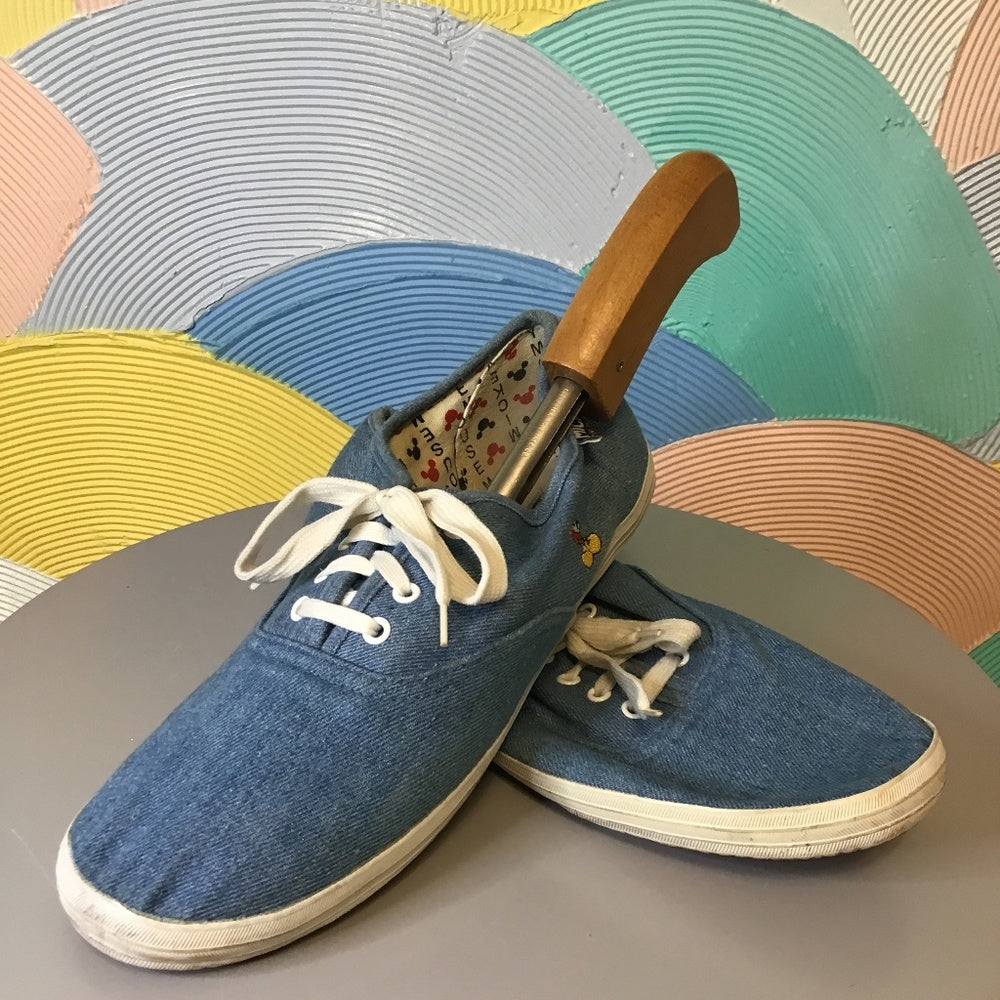 Mickey Unlimited Tennis shoes size 9 1/2 color blue