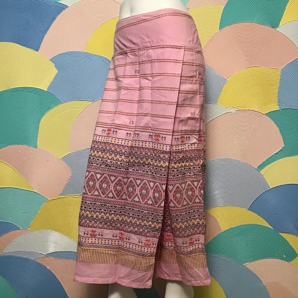 Multi colored pants dress Sz M color pink