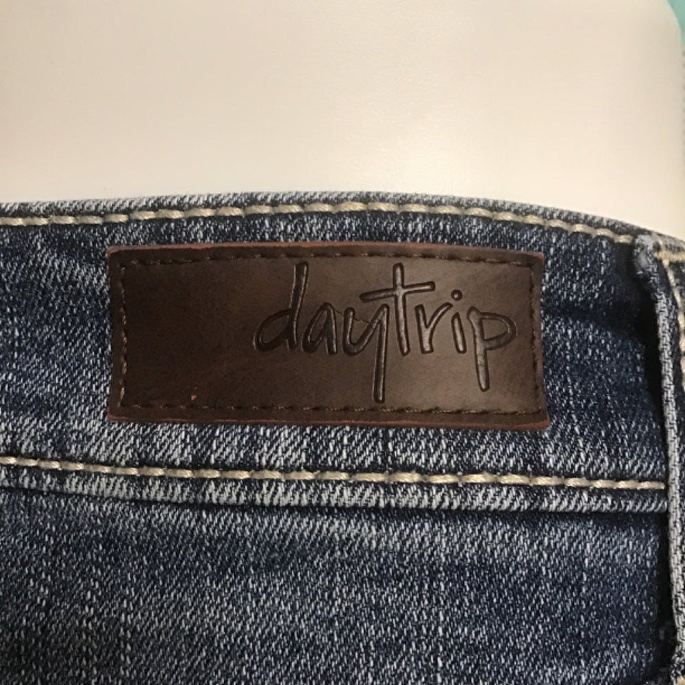 Daytrip high rise blue short Sz 23