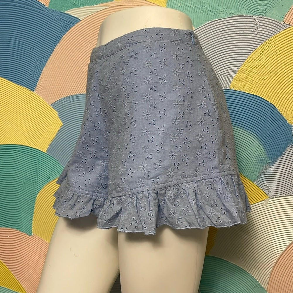 Current mood Blue Shorts with ruffles szS