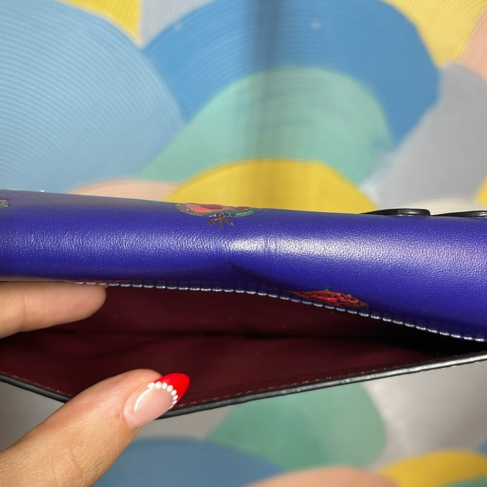 RARE Coach Disney A Dark Fairytale Leather Bag Snow White sparkly, sleepy apple