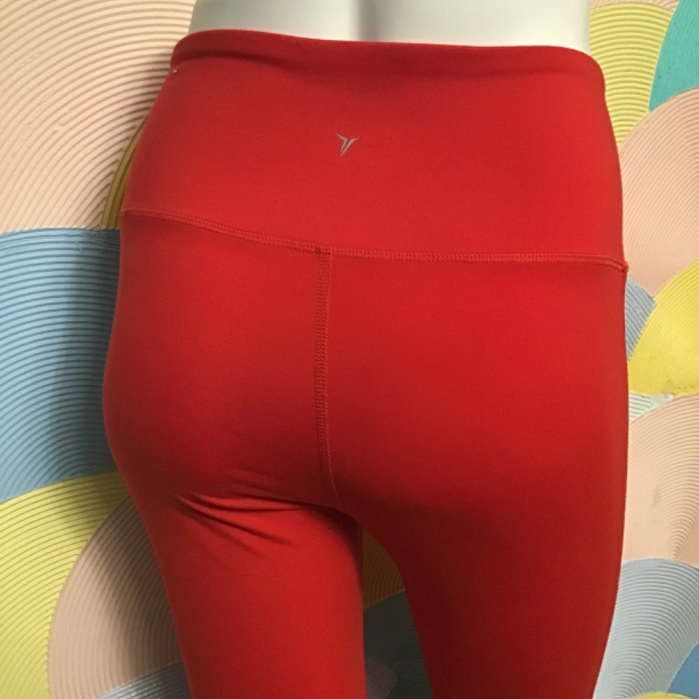 Old navy active Red and white strips leggings Size M