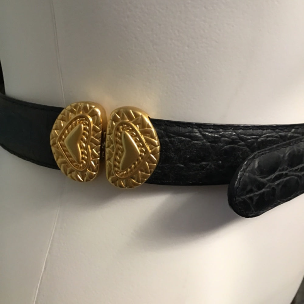 Woman gold hearts belt faux leather