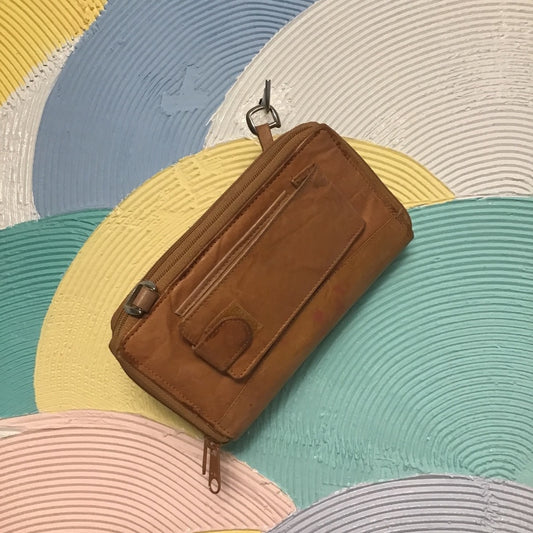 Hand crafted genuine leather woman wallet