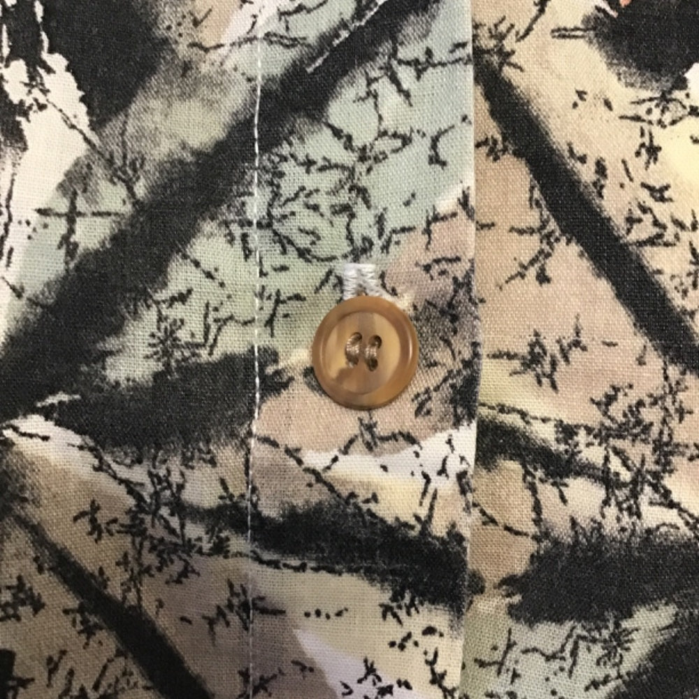 Vintage Casey & Max additions woman short sleeve shirt.
