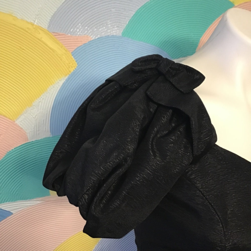 Int ladies Garment black long prom dress size 3/4 with Bows