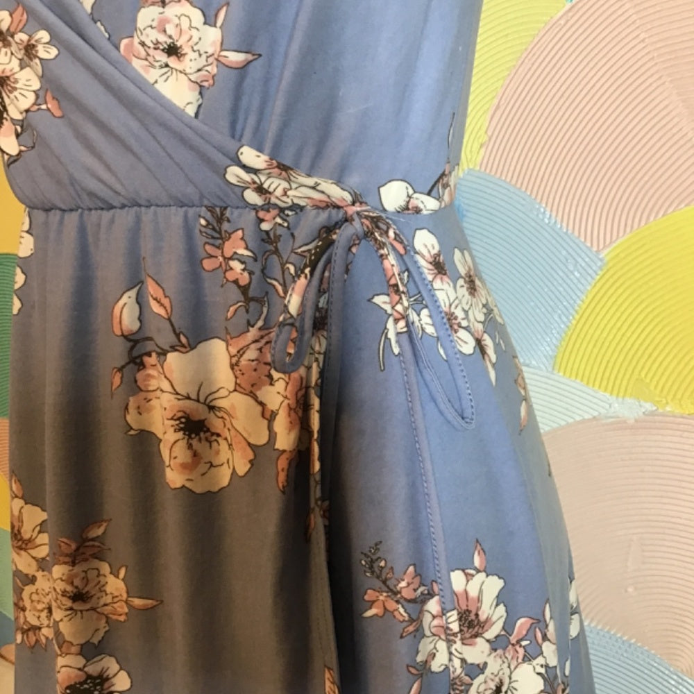 Derek Heart floral dress size M baby blue