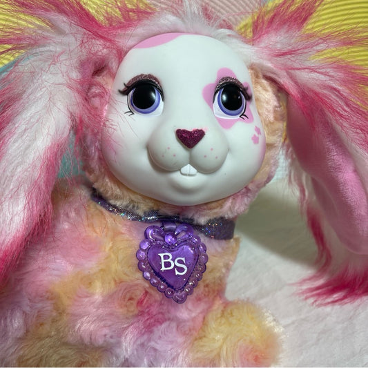 2019 Hasbro Pink Yellow Tie Dye Bunny Surprise No Babies