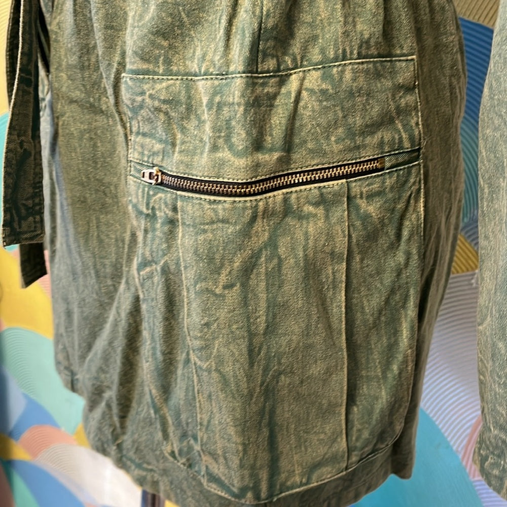 Earthbound large 2 piece 100 cotton green hoodie skirt w/ embroidered flowers