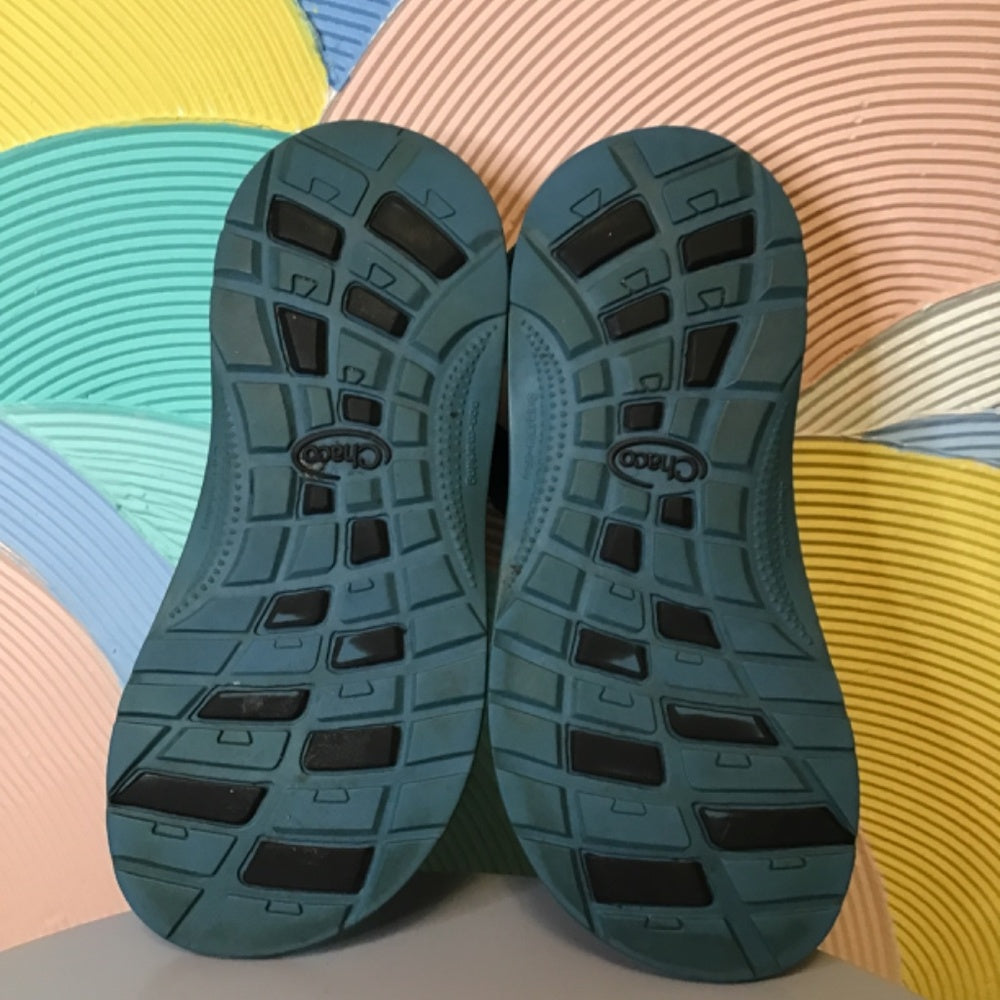 Chaco ZS/2 Classic  woman sandals size 6
