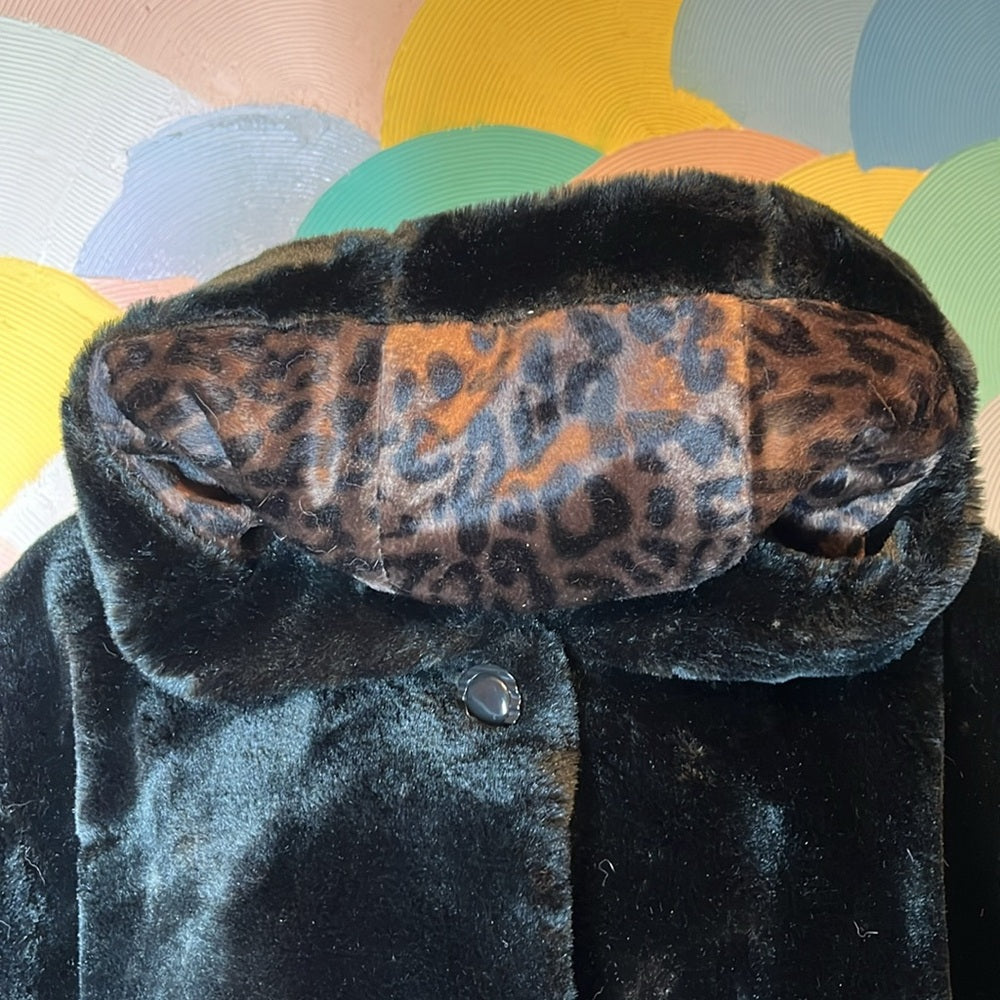 NY classics Vintage black faux fur 80 cheetah print hood silk lining big buttons