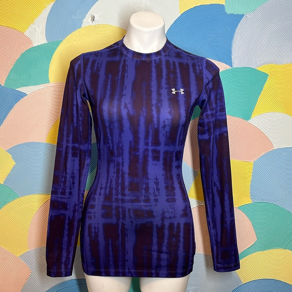 Under Armour small petite fitted coldgear purple tiedye stretch warm Long sleeve
